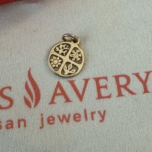 James Avery, 14 K yellow gold, Four season charm